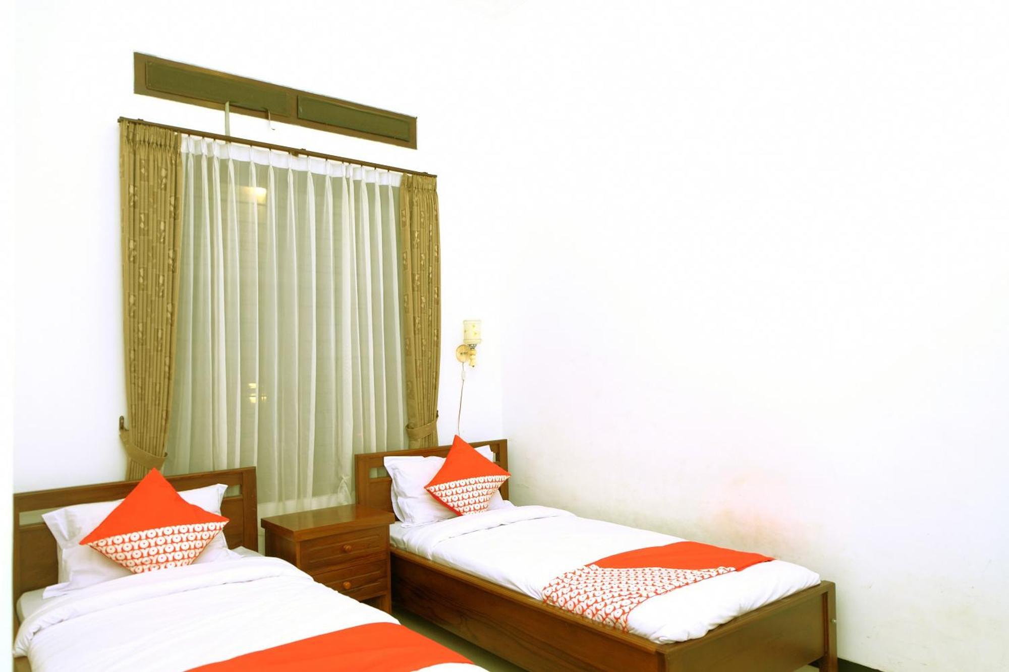 Oyo 350 D' Maktab Homestay Syariah 玛琅 外观 照片