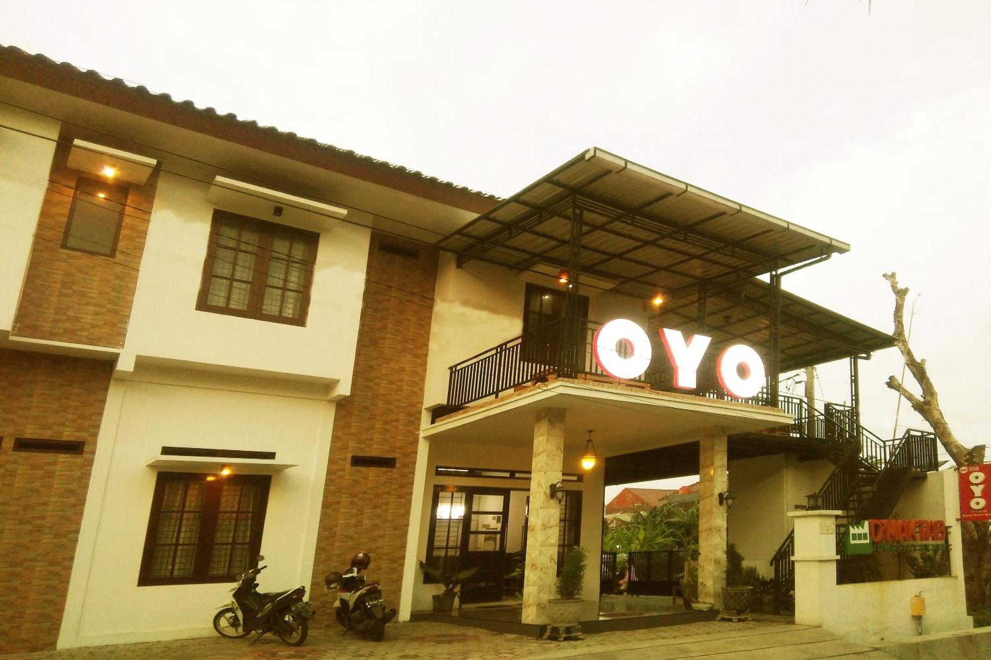Oyo 350 D' Maktab Homestay Syariah 玛琅 外观 照片