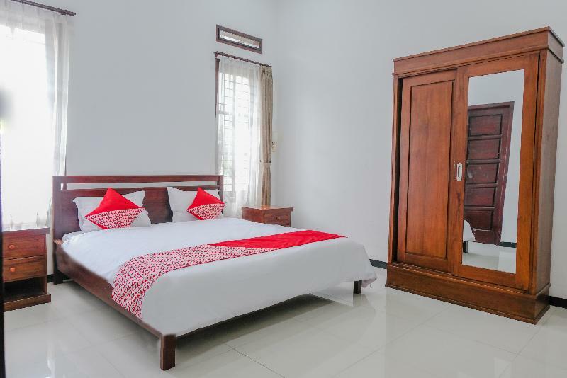 Oyo 350 D' Maktab Homestay Syariah 玛琅 外观 照片